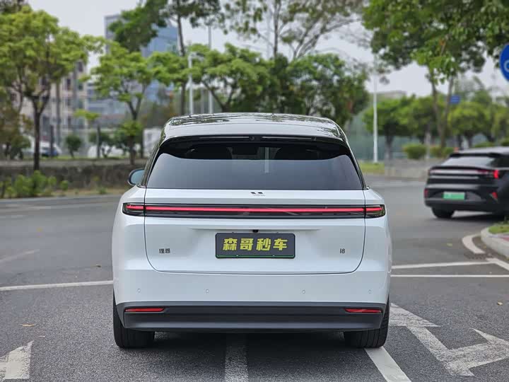 LiXiang i8 2025 2025款 标准版