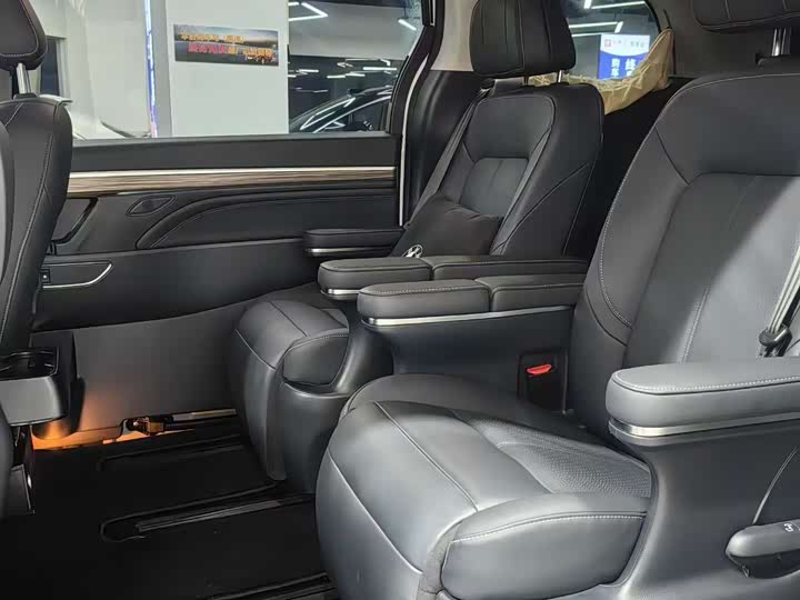 Фото 7 - GAC Trumpchi M8