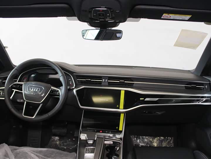 Фото 9 - Audi A6L