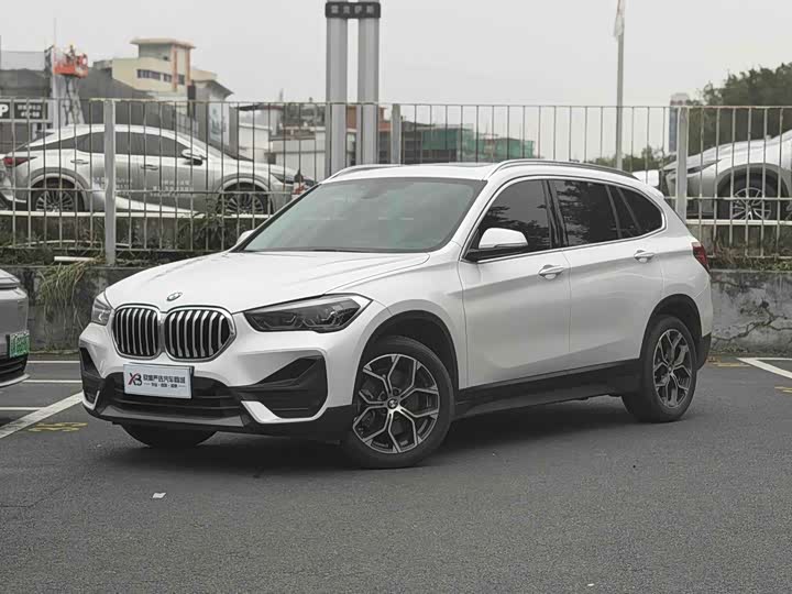 Zdjęcie 1 - BMW X1