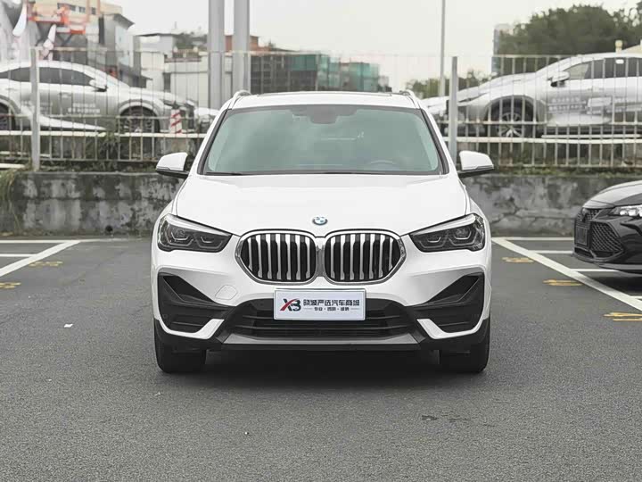 Zdjęcie 2 - BMW X1
