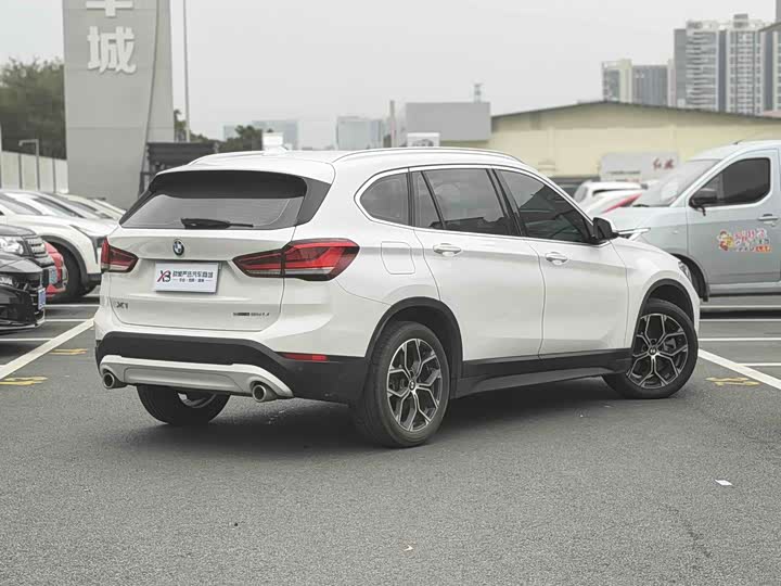 Zdjęcie 4 - BMW X1