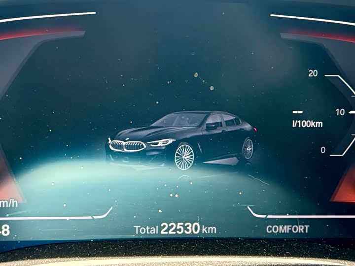 BMW 8 Series 2022 2022款 840i xDrive 四门轿跑车 M运动套装
