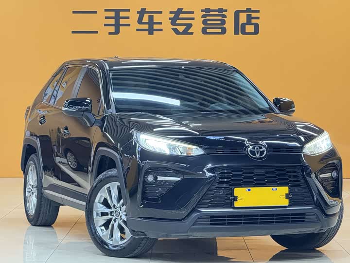 Фото 2 - Toyota Wildlander