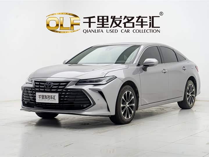 Фото 1 - Toyota Avalon