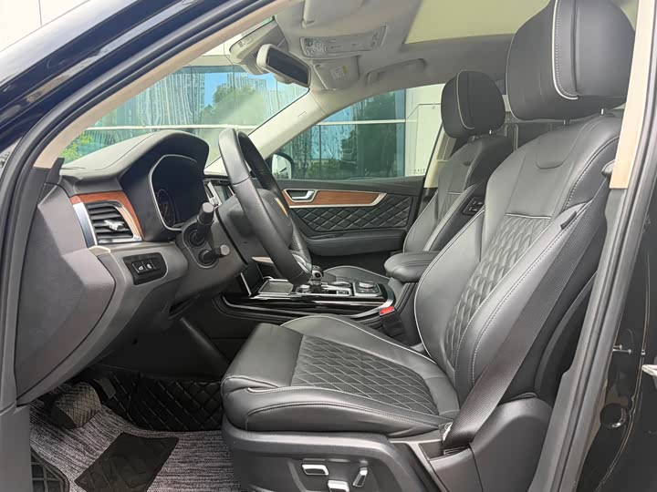 Фото 8 - Hongqi HS7