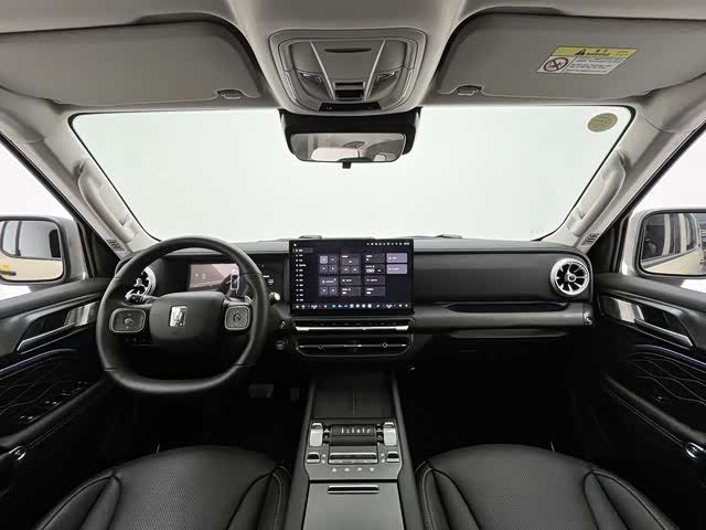 Tank 300 Hybrid 2025 2025款 Hi4-T 37.1kWh