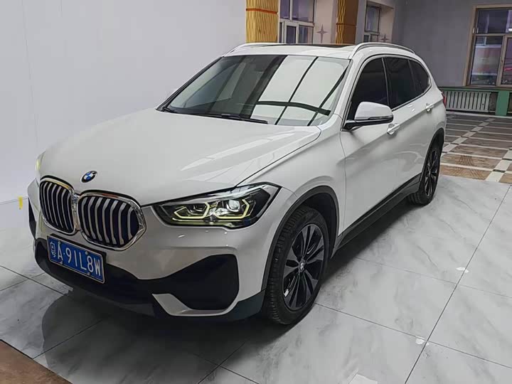 صورة 1 - BMW X1