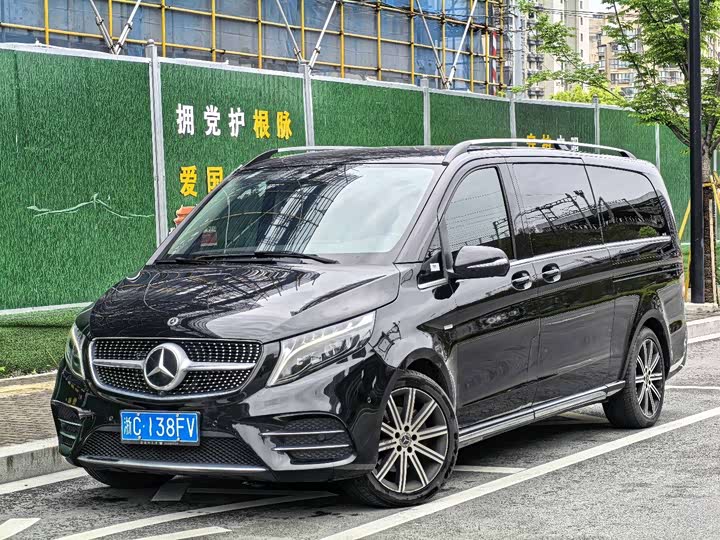 Mercedes-Benz V-Class 2022 2022款 V 260 L 长轴距豪华版
