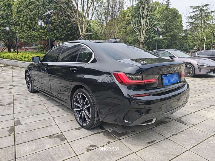 Zdjęcie 6 - BMW 3 Series