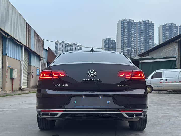 Фото 7 - Volkswagen Magotan
