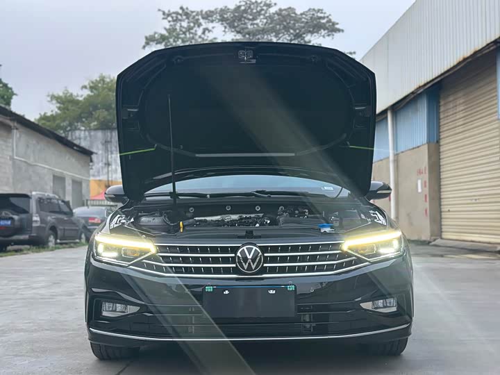 Фото 9 - Volkswagen Magotan