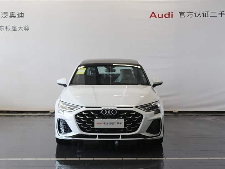 Audi A3 2026 2026款 A3L Limousine 35TFSI 飞驰尊享型