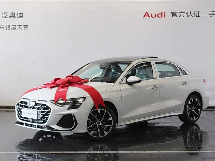 Audi A3 2026 2026款 A3L Limousine 35TFSI 飞驰尊享型