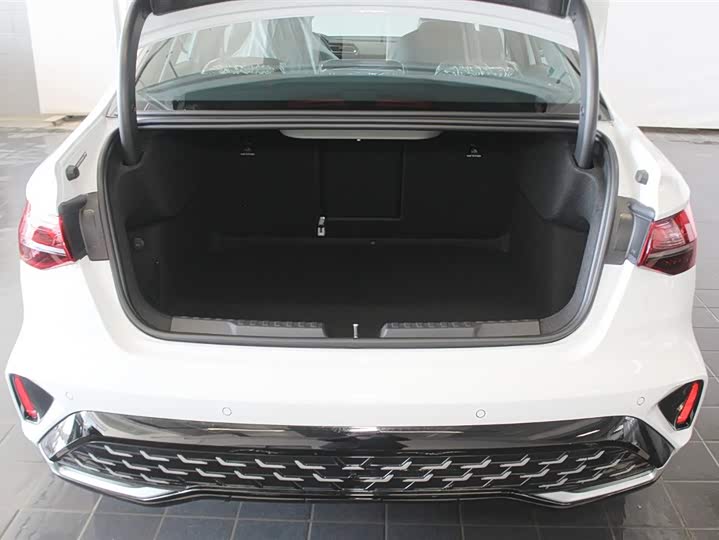 Audi A3 2026 2026款 A3L Limousine 35TFSI 飞驰尊享型