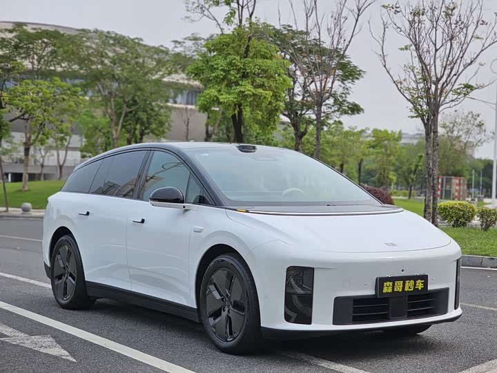 LiXiang i6 2025 2025款 两驱标准版
