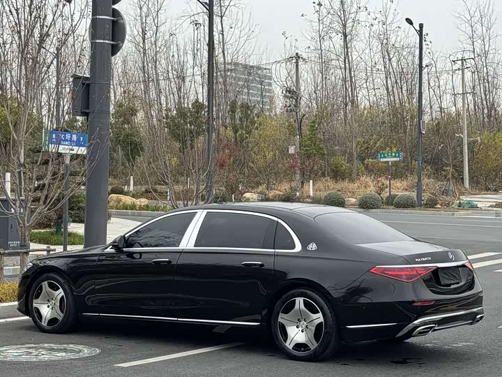 Фото 8 - Mercedes-Benz Maybach S-Class
