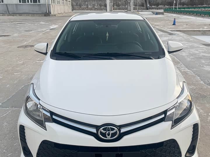 2022 Toyota Vios FS