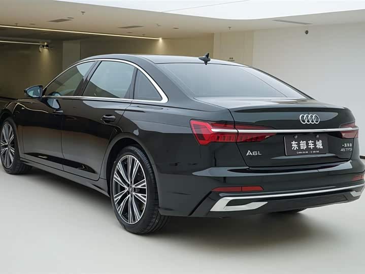 Zdjęcie 5 - Audi A6L