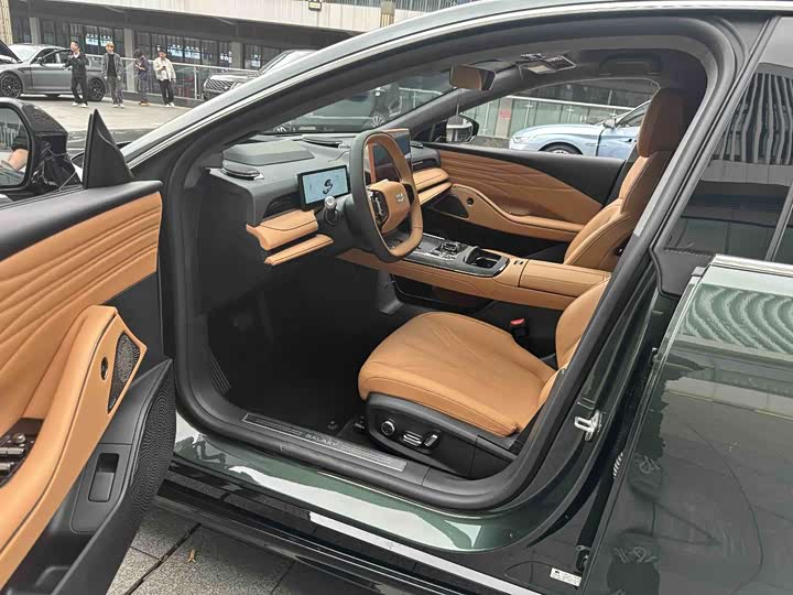 Zdjęcie 4 - Geely Galaxy Starshine 8 EM-i