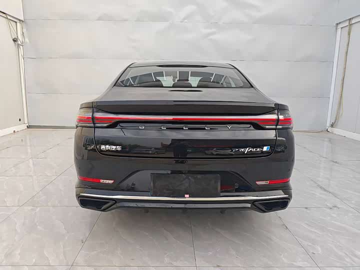 Geely Preface L 2024 2024款 油混 1.5TD 星河版