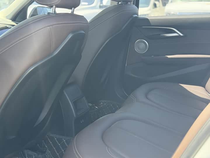 Zdjęcie 9 - BMW 1 Series