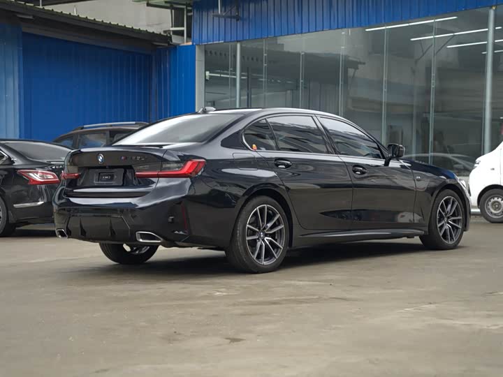 Zdjęcie 9 - BMW 3 Series