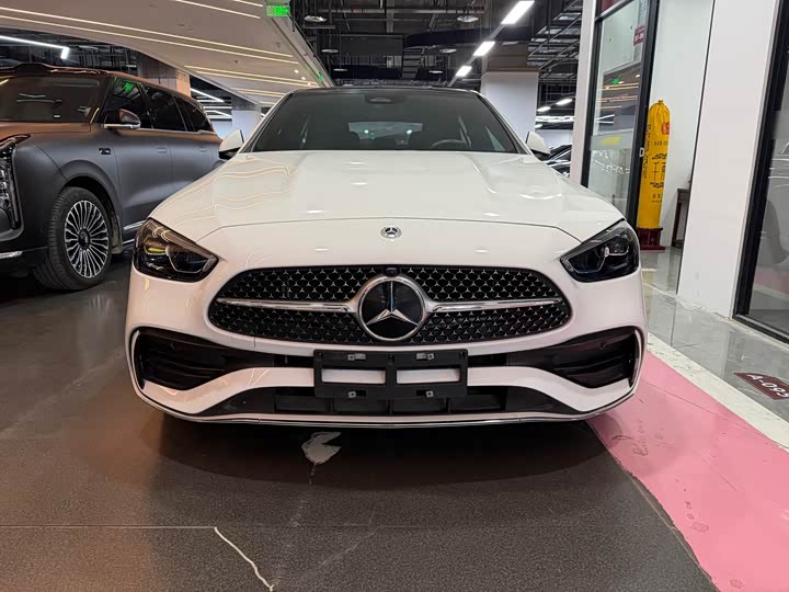 Фото 2 - Mercedes-Benz C-Class