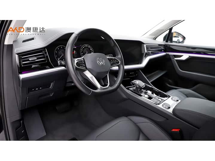 Volkswagen Touareg 2021 2021款 3.0TSI 锐享版 曜黑运动套装