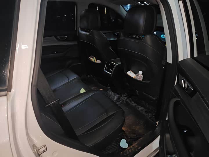 Zdjęcie 6 - Chery Tiggo 8 Plus