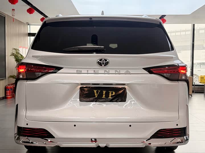 Toyota Sienna 2024 2024款 2.5L混动 舒适版