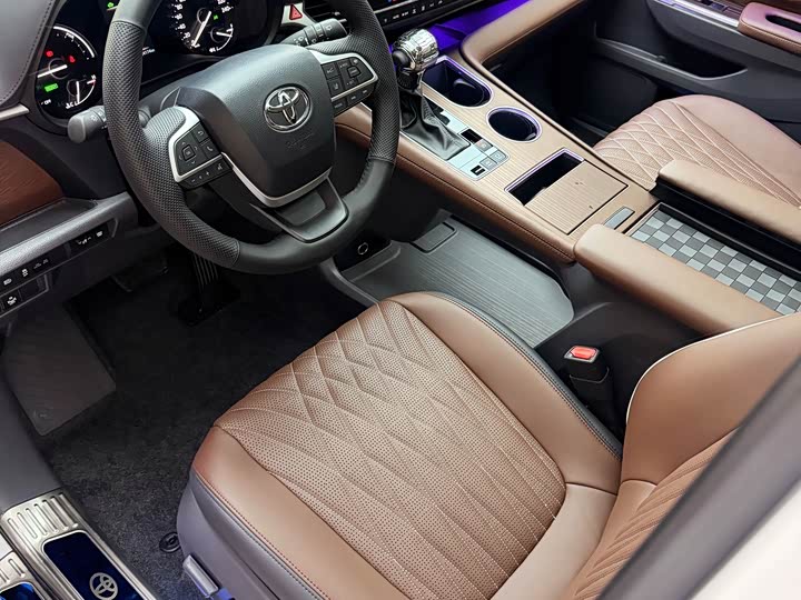 Toyota Sienna 2024 2024款 2.5L混动 舒适版