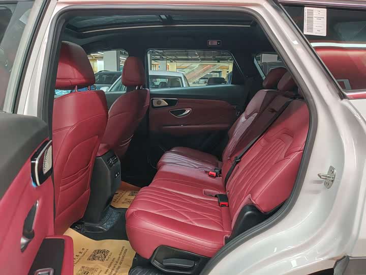 Jetour X70 Plus 2025 2025款 1.5T 旗舰版 5座