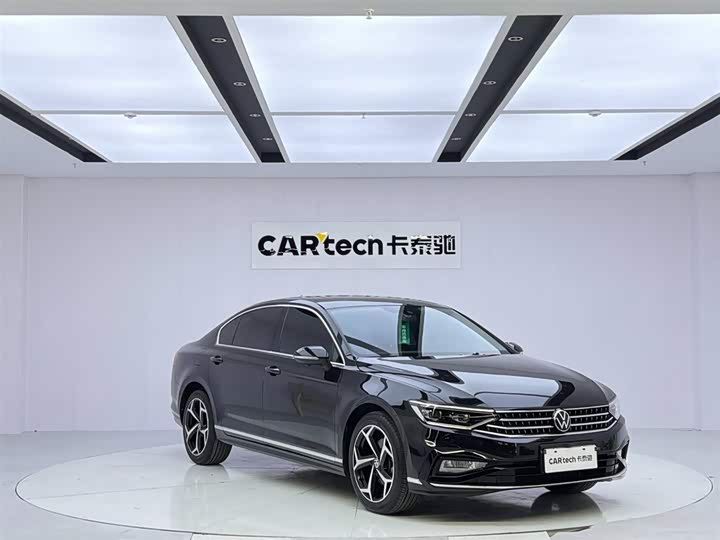 Фото 7 - Volkswagen Magotan