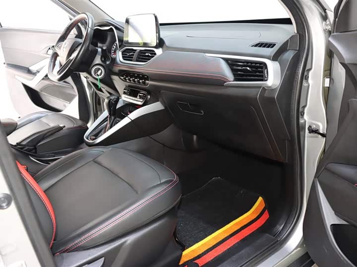 Baojun 510 2021 2021款 1.5L CVT乐享型