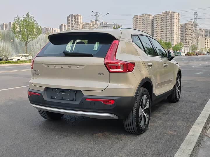 Volvo XC40 2024 2024款 B3 智远豪华版