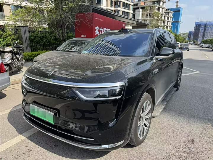Aito M8 2025 2025款 增程 Max+版 53.4kWh 6座版 (192线激光雷达）