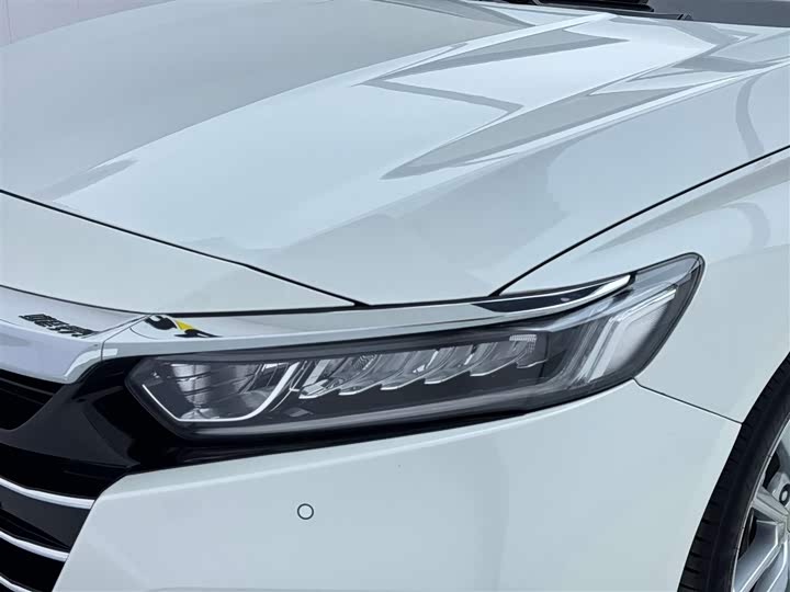 Zdjęcie 9 - Honda Accord