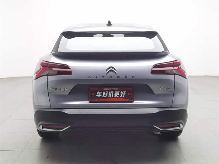 Фото 4 - Citroen C5 X