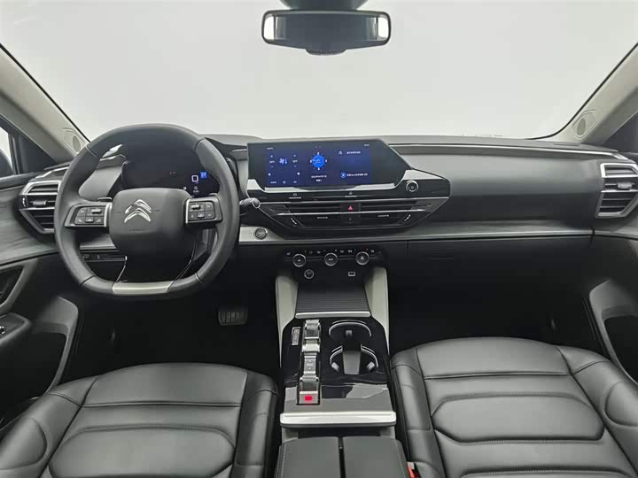 Фото 5 - Citroen C5 X