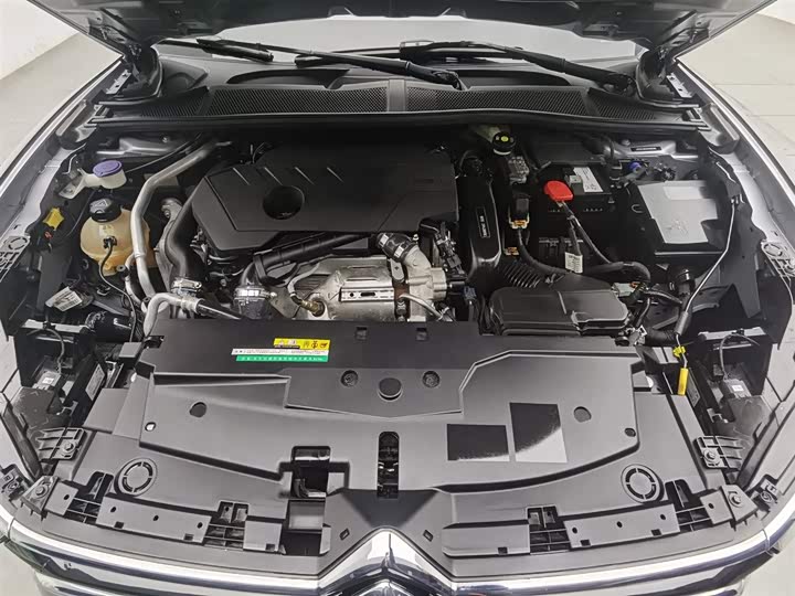 Фото 6 - Citroen C5 X