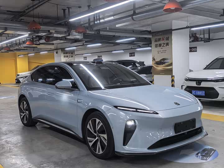 Фото 3 - Nio ET5