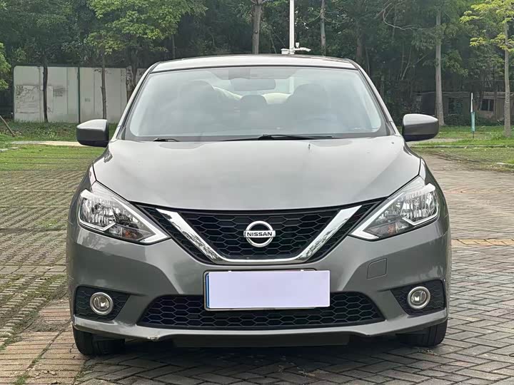 Photo 2 - Nissan Sylphy
