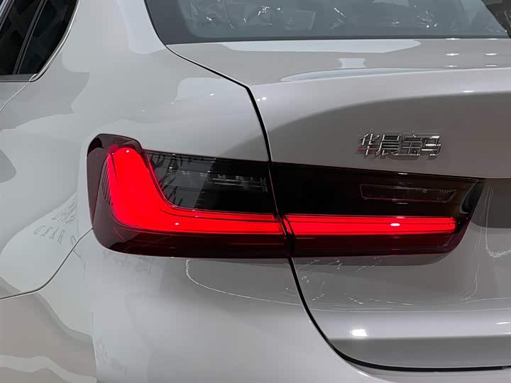 BMW 3 Series 2025 2025款 325i M运动套装