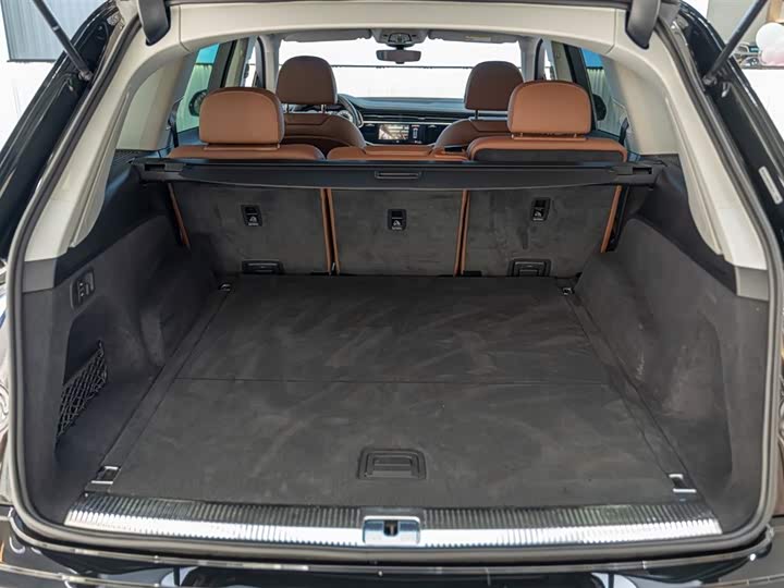Audi Q7 2025 2025款 45 TFSI quattro S line黑武士型