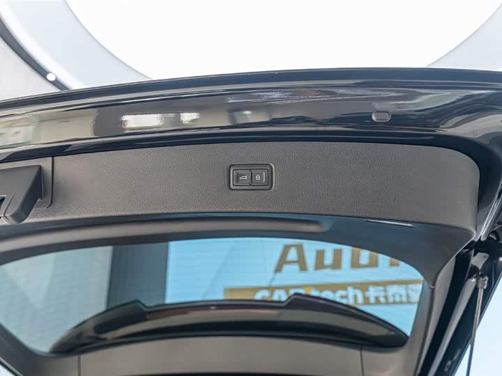 Audi Q7 2025 2025款 45 TFSI quattro S line黑武士型