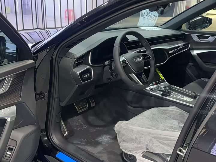 Audi A6L 2026 2026款 45 TFSI quattro 臻选动感型
