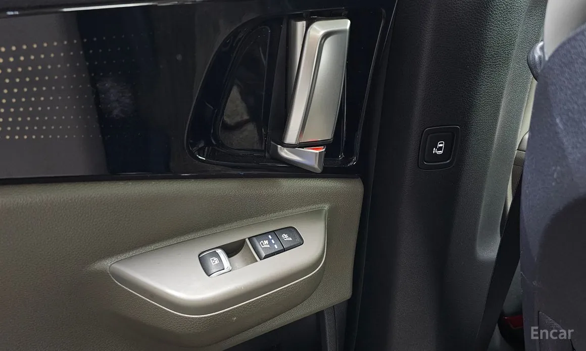 Kia Carnival 2023 Gasoline 9-Seater Signature