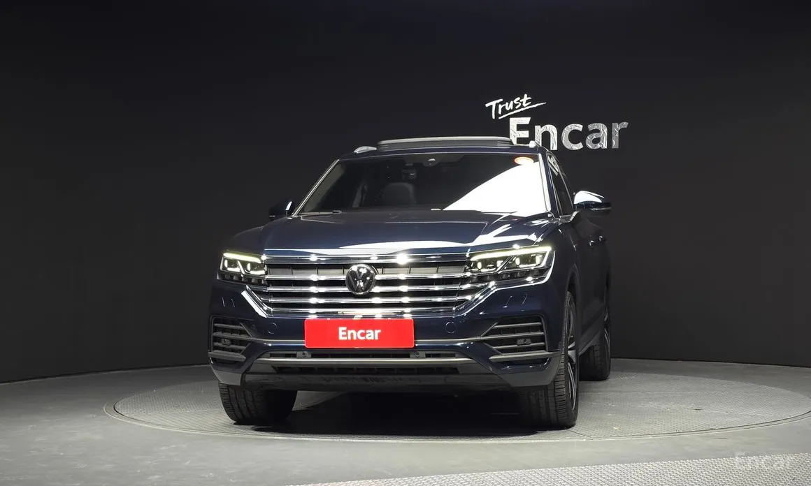 صورة 3 - Volkswagen Touareg