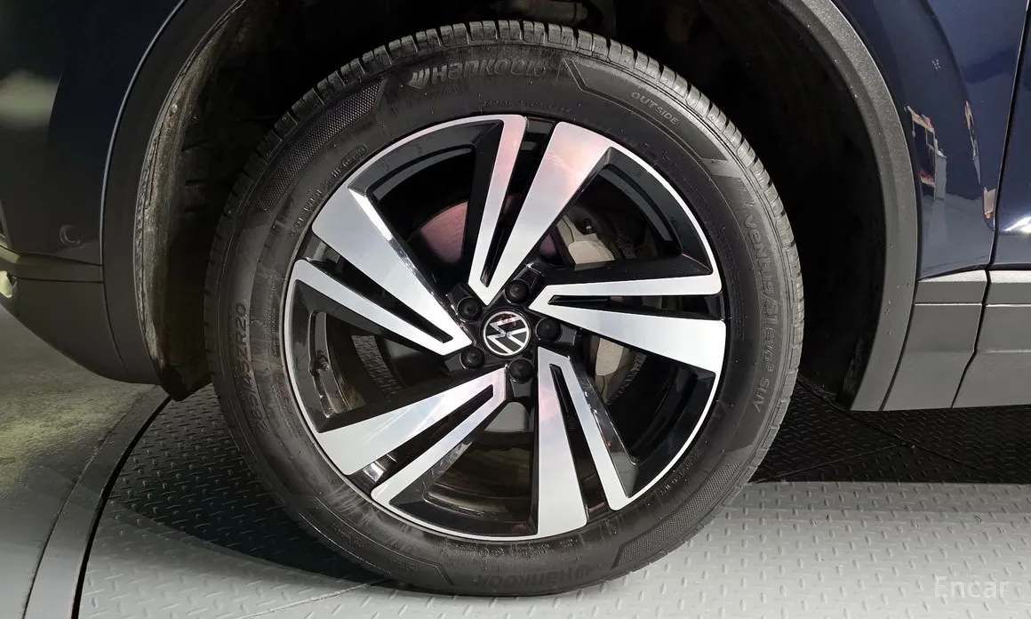 صورة 5 - Volkswagen Touareg
